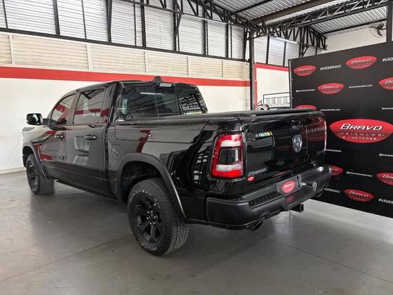 RAM 1500 5.7 V8 GASOLINA REBEL CD 4X4 AUTOMÁTICO